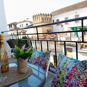  Apartment Vivienda Turistica Califato En Casco Historico